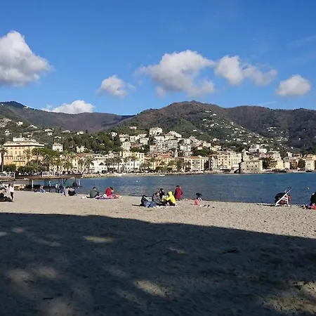 In The Historic Center, 80 M From The Sea Apartmán Rapallo