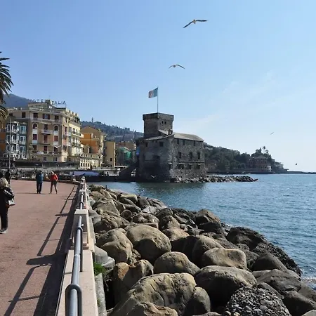 Daire Bilocale Nel Centro Storico Rapallo
